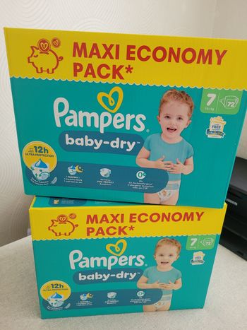 Couche pampers taille 7