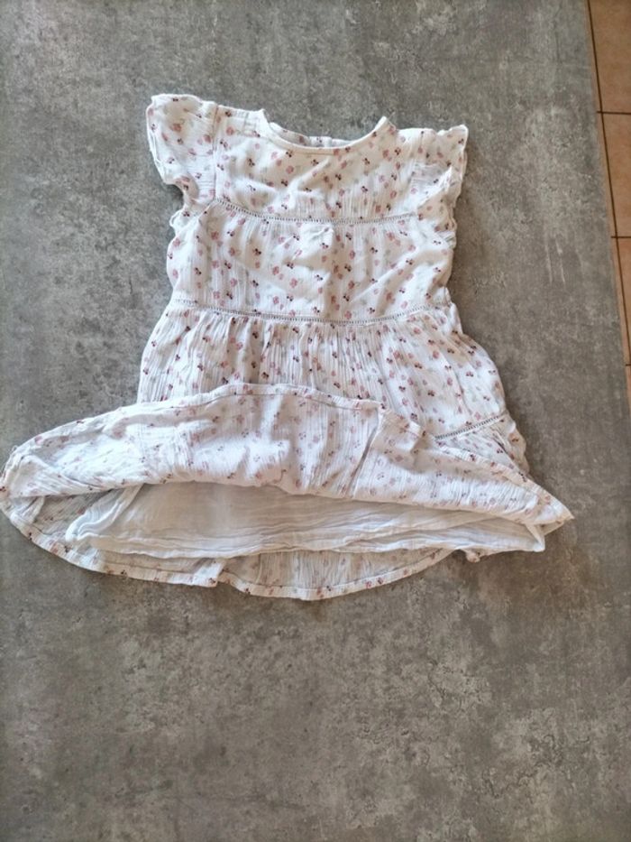 Robe taille 18 mois FPC - photo numéro 2
