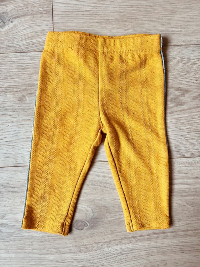 👖 Lot 4 pantalon / 6 MOIS - photo numéro 4