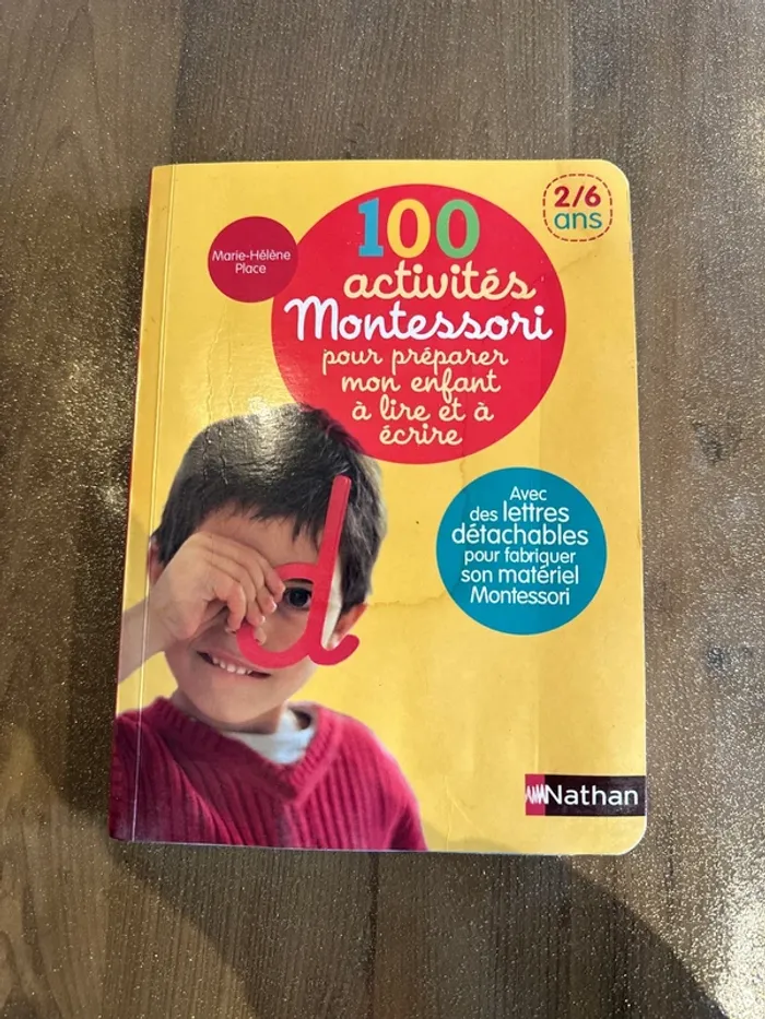 Livre sans activité Montessori pour préparer mon enfant, à lire et à écrire