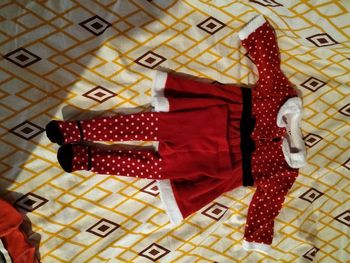 Robe et collants pour fête de fin d'année