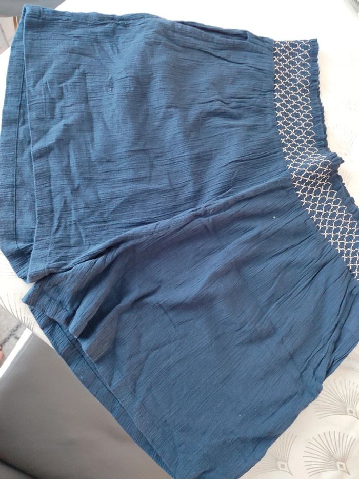 Short léger et confortable