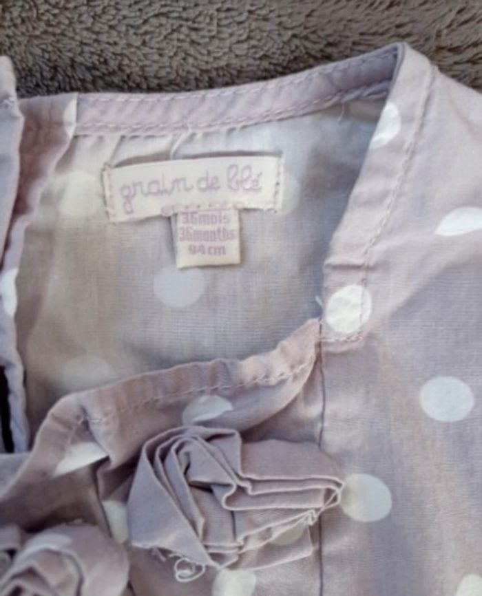 Robe. - photo numéro 2