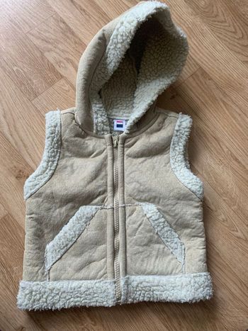 Veste sans manches 36 mois