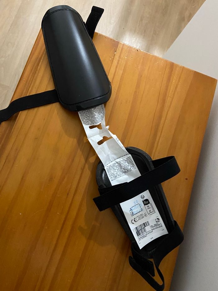 Protège tibia - photo numéro 2