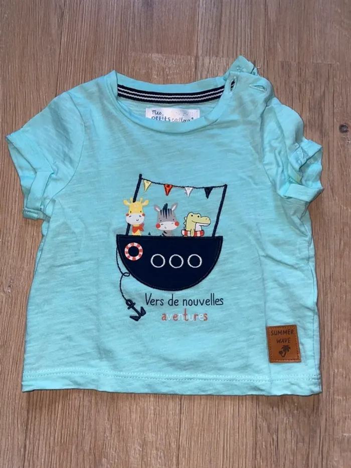 T shirt bleu 3 mois