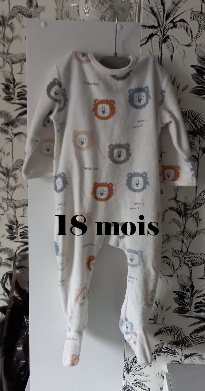 Pyjama blanc Kiabi 18 mois