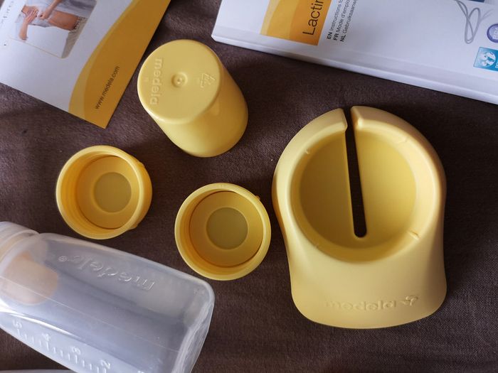 Set Medela Lactina double pompe - photo numéro 6