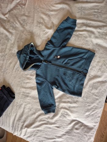 Veste zippé bleu 6 mois gemo