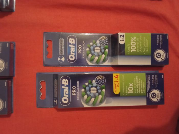Lot 5 packs oral b brossettes - photo numéro 2