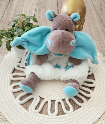 Doudou Hippopotame Baby Nat Turquoise Blanc Gris