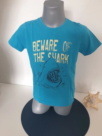 TEE shirt garçon Taille 4 ans