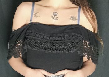 Body épaule dénudé