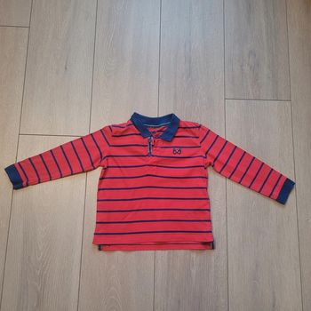 Polo rouge et bleu marine rayé. Garçon 2 ans. 1/2. Marque Sergent Major