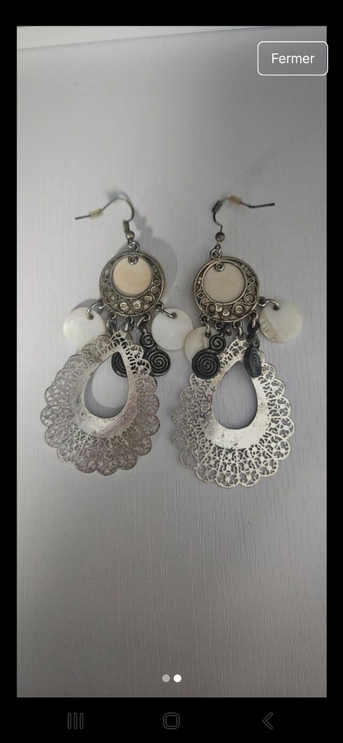 Paire de boucles d'oreille - photo numéro 2