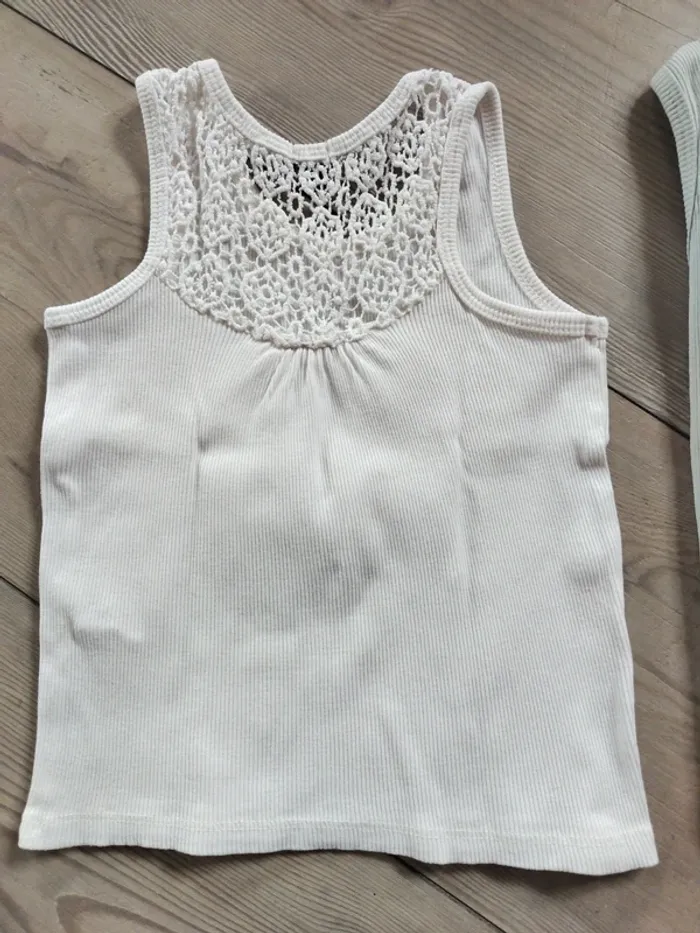 Lot débardeurs 4 ans - photo numéro 14