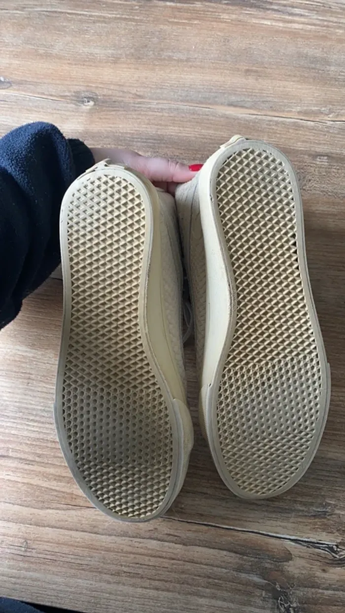 Vans beige/blanc cassé en daim - photo numéro 8