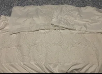 Parure de lit King size primark home effet satin
