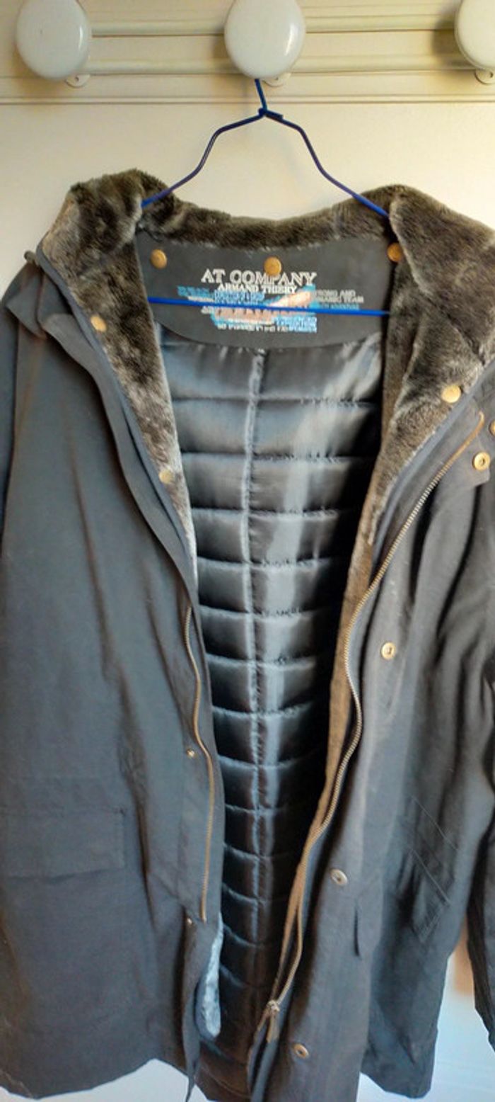 Parka Armand Thiery avec fausse fourrure détachable