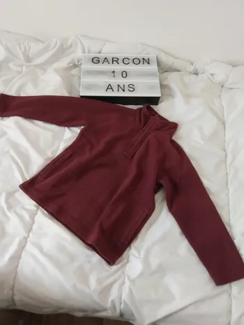 Pull garçon 10 ans