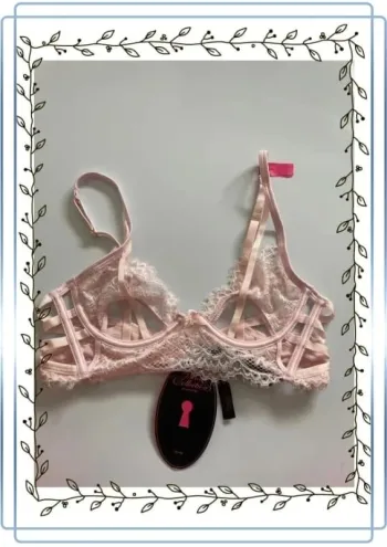 Soutien gorge rose Hunke moller, neuf avec étiquette, taille 90A, valeur 34,99€