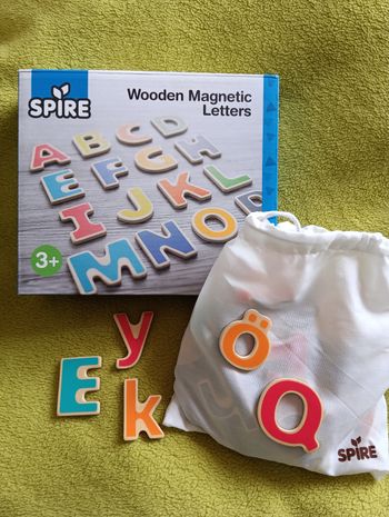 Lettres magnétiques bois tableau allemand 