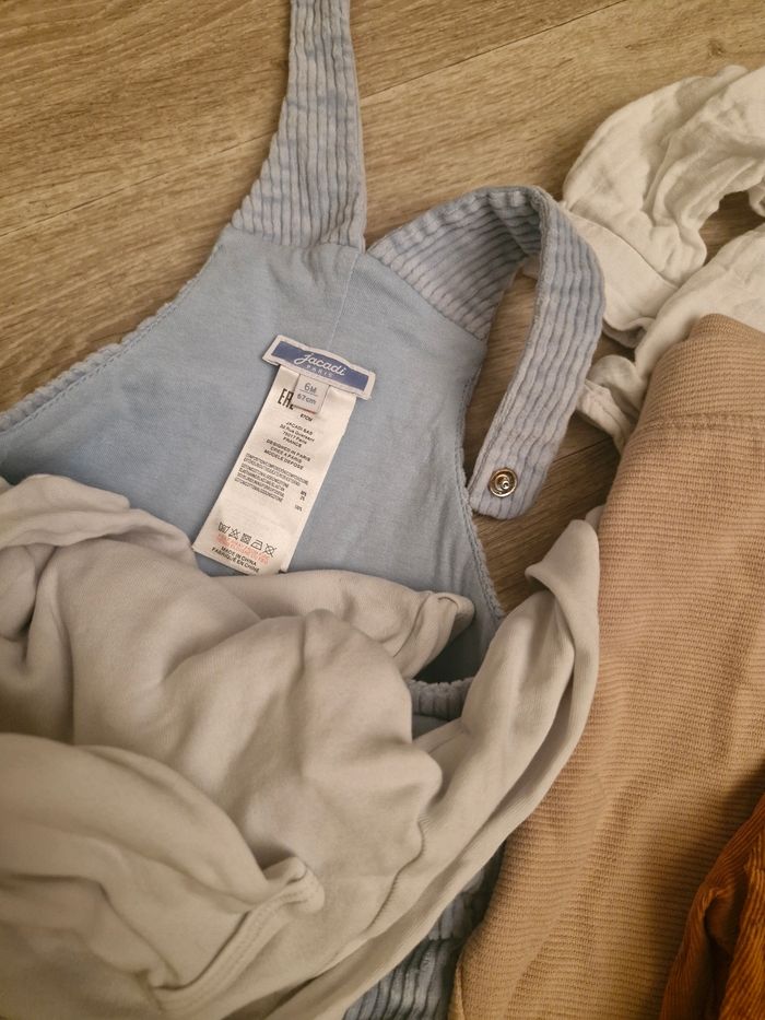Lot vêtements 6 mois - photo numéro 7
