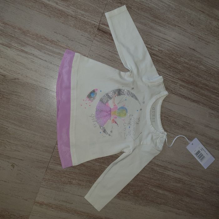 Haut neuf fille #guess 3/6mois
