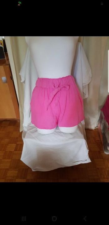 Short fluide et ample