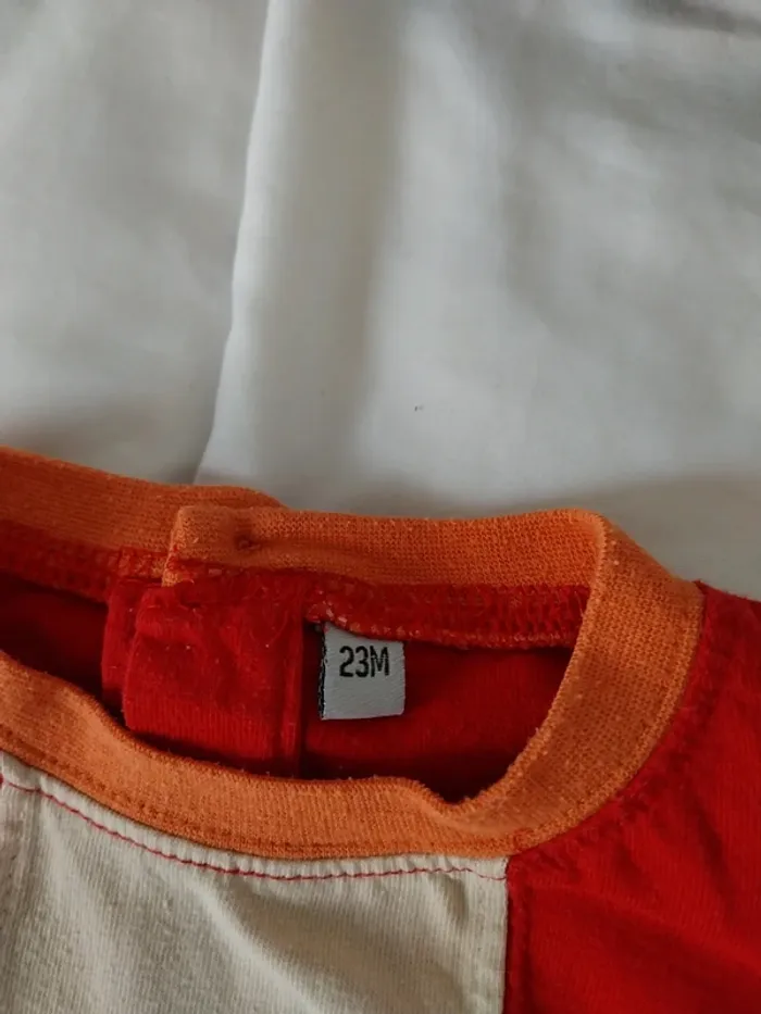 Tee-shirt manche longue garçon 23 mois - photo numéro 3