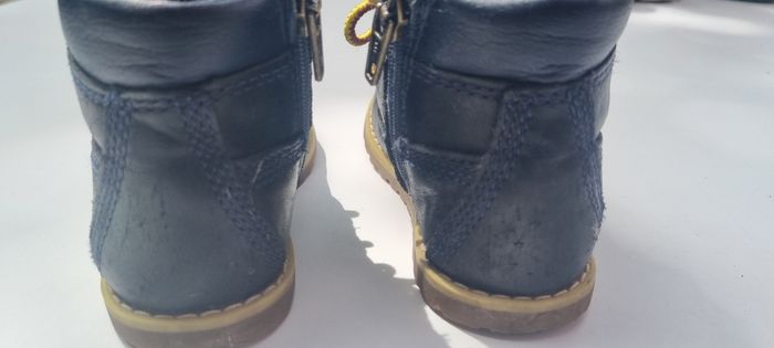 Bottes Timberland
Taille 23 Cuir - photo numéro 5