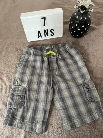 Short 7 ans