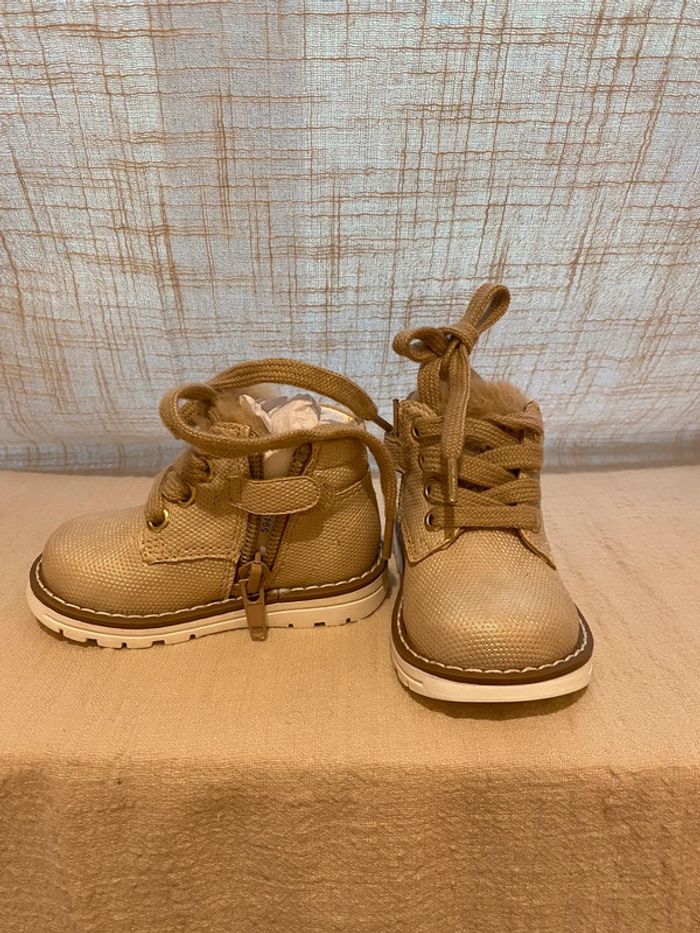 Chaussure bébé - photo numéro 4