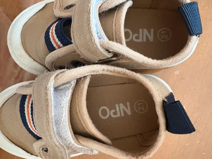Basket NPO taille 21 - photo numéro 2