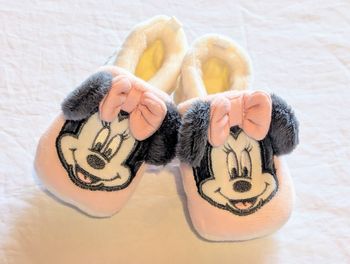 Chaussons Pantoufles Disney Enfilables Visage Minnie Gros Flot Rose Accessoires Petits Enfants Bébés