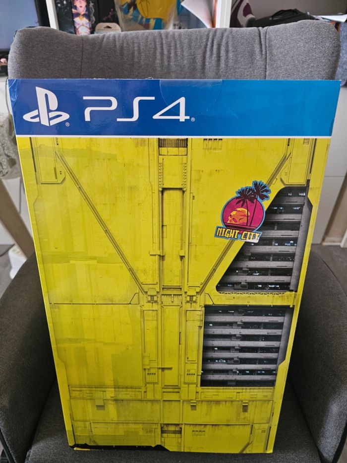 Collector Cyberpunk 2077 PS4 - photo numéro 2