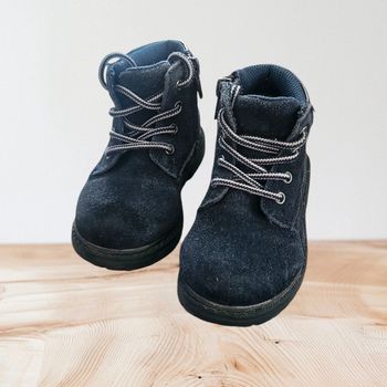 Chaussure bottine 23