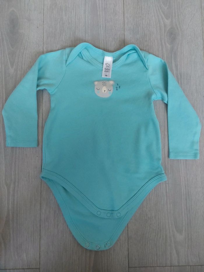 Lot de 2 bodies H&M taille 24 mois (86 cm) - photo numéro 3