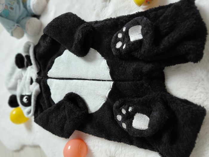 combinaison pyjama Kitchoun, taille 12 mois - photo numéro 2