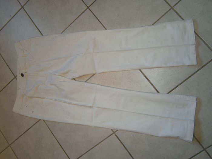 Jeans blanc cassé J. RIU Taille 42