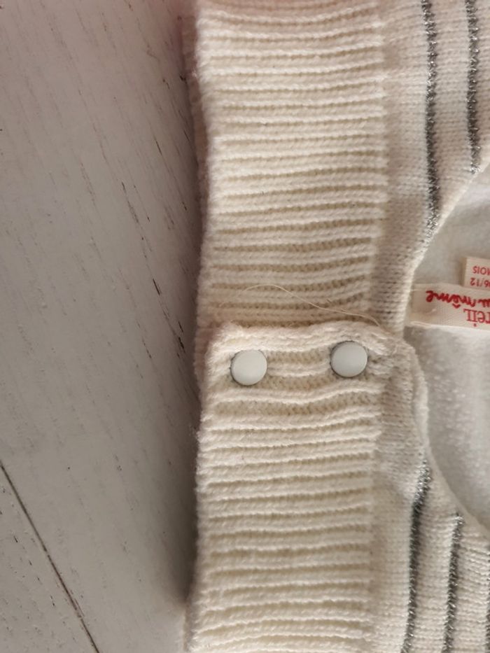 Bonnet dpam 6/12 mois neuf - photo numéro 4