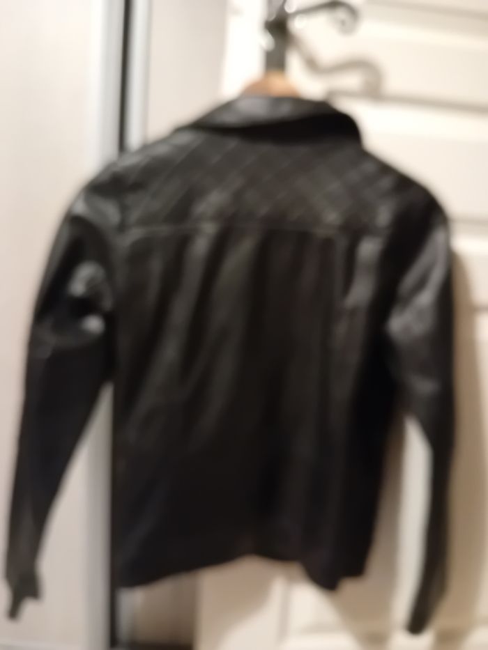 Perfecto noir - photo numéro 4