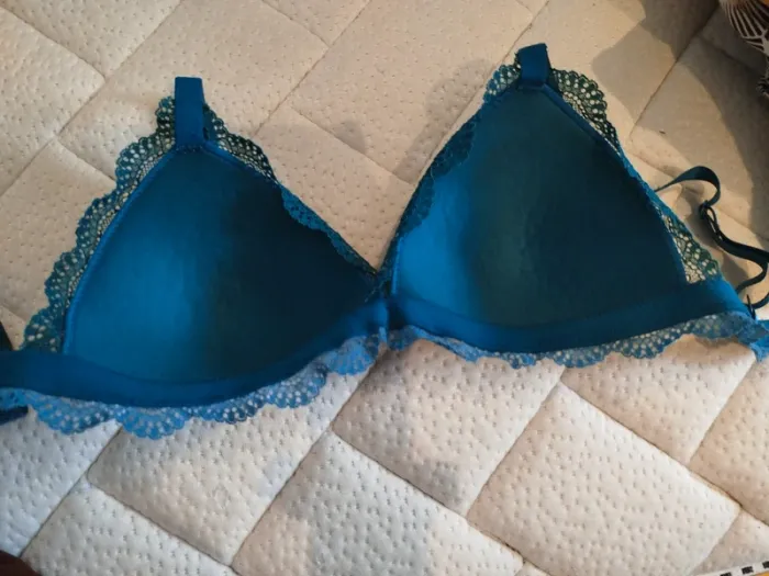 Soutien-gorge sans armatures 90E - photo numéro 3
