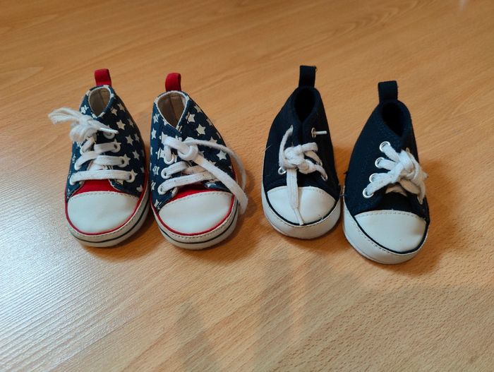 Petites chaussures mixte 6-9 mois