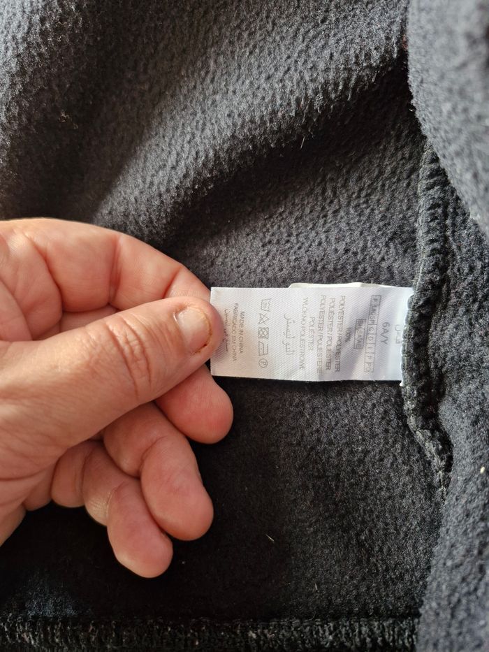 2 vestes zippées à capuche - photo numéro 6