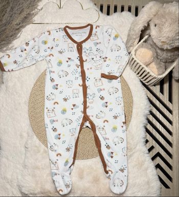 Grenouillère - pyjama en velours bébé • 9 mois 