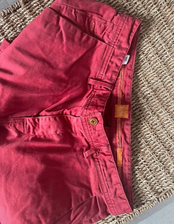 2 Chinos Hugo Boss gris et bordeau - photo numéro 6