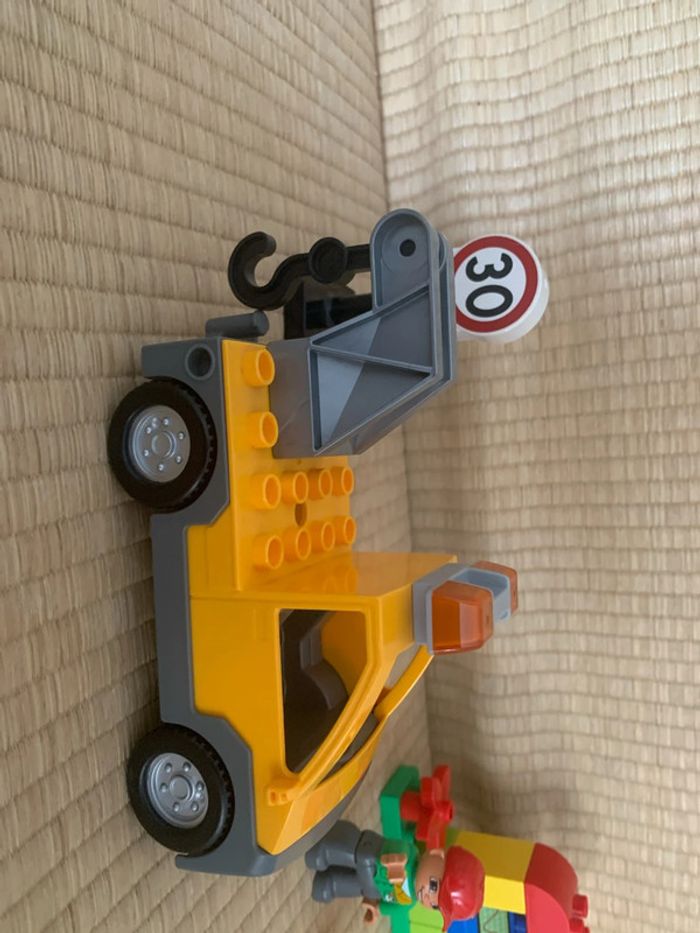 La dépanneuse 6146 lego duplo - photo numéro 4