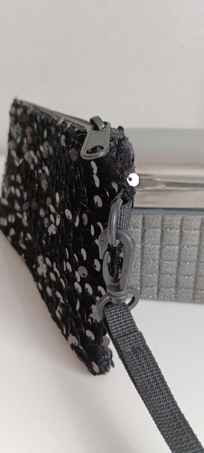 Pochette porte-monnaie noire à sequins - photo numéro 5