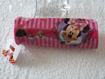 Trousse Minnie neuve encore sous plastique